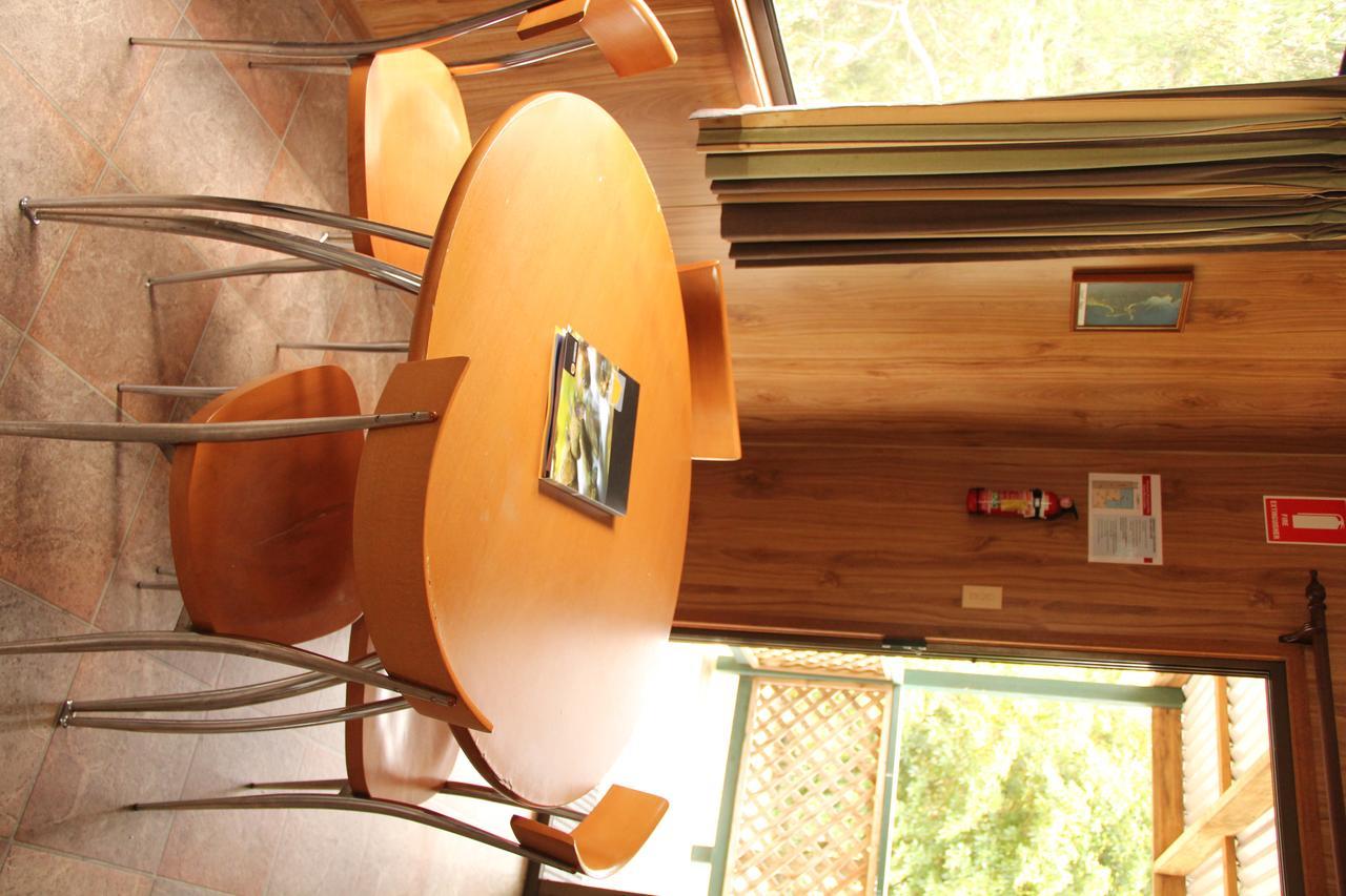두러스 Depot Beach Cabins 빌라 외부 사진